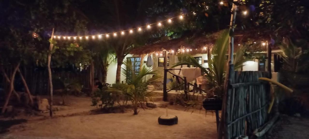 Casa Gama-Playa Orilla Del Mar, Beach And Town Boxol Екстериор снимка